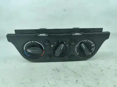 Pièce détachée automobile d'occasion Commande De Climatisation / Chauffage pour SUZUKI SWIFT III (MZ, EZ) 1.3 DDiS (RS 413D) Références OEM IAM   