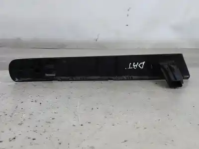 Second-hand car spare part decorative moulding for opel corsa d (s07) 1.3 cdti (l08 l68) oem iam references 464652911 / exterior vertical  