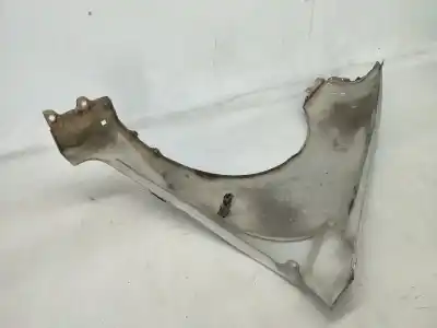 Pezzo di ricambio per auto di seconda mano parafango anteriore destro per volvo v40 combi (vw) 1.9 td gasóleo 1997 5p riferimenti oem iam   