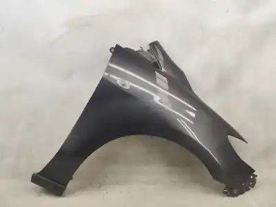 Peça sobressalente para automóvel em segunda mão guarda-lamas dianteiro direito por mazda 5 (cr19) 2.0 cd (cr19) referências oem iam 