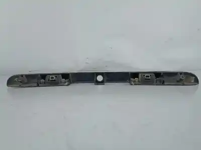 Pièce détachée automobile d'occasion garniture de hayon arrière pour audi a3 (8l1) 122 (bj10_) gasolina 2000 5p références oem iam 8d9827574  