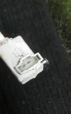 Автозапчастина б/у паливна зовнішня кришка двигуна для volkswagen passat variant (3c5) 1.9 tdi посилання на oem iam 3c0 810 773  