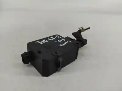 Second-hand car spare part fuel door cover motor for bmw 7 (e65, e66, e67) 745 i. li oem iam references 67118381522  