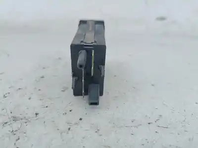 Автозапчастина б/у вимикач заднього теплового резистора для audi a4 b5 (8d2) 1.9 tdi посилання на oem iam 4d0941503b  