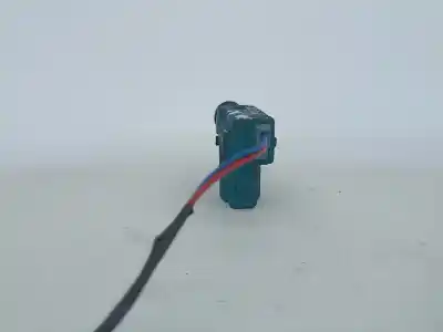 Second-hand car spare part front left central locking system for kia carnival i (up) 2.9 tdi oem iam references   