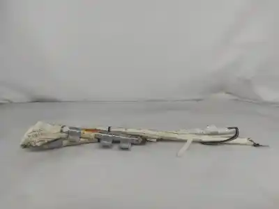 Second-hand car spare part  for TOYOTA COROLLA VERSO (E12)  OEM IAM references 621700F010RH  