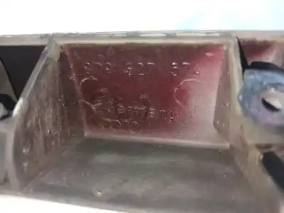 Pièce détachée automobile d'occasion garniture de hayon arrière pour audi a4 avant (8d5, b5) 113 m/380 gasóleo 1998 5p références oem iam 8d9827574  