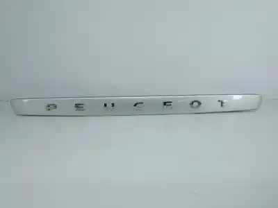 Автозапчастина б/у накладка заднього кришки багажника для PEUGEOT 308 SW I (4E_, 4H_) 1.6 HDI Посилання на OEM IAM   