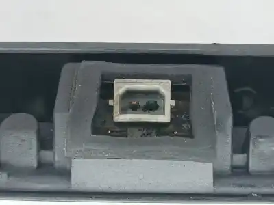 Автозапчастина б/у накладка заднього кришки багажника для audi a4 avant (8d5, b5) 113 h/380 gasolina 1996 5p посилання на oem iam 8d982757  