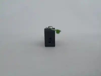 Peça sobressalente para automóvel em segunda mão motor tampa externa de combustível por bmw 3 (e46) 320 d referências oem iam 67116923973  