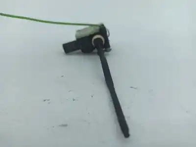 Pezzo di ricambio per auto di seconda mano carburante coperchio esterno motore per bmw 1 (e81) gasóleo 2010 3p riferimenti oem iam 67116985879  