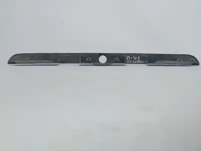 Second-hand car spare part rear tailgate trim for bmw 3 touring (e36) 318 tds oem iam references 8135352  