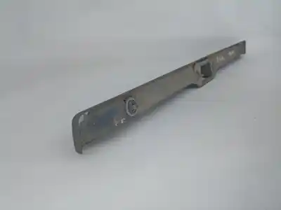 Pezzo di ricambio per auto di seconda mano modanatura portellone posteriore per opel corsa a fastback (s83) 1.0 (f08, m08, f68, m68) riferimenti oem iam 90226144  