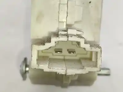 Автозапчасти б/у наружная крышка двигателя топливо за audi a8 (4e) 4.0 tdi quattro ссылки oem iam 4e0810773a  