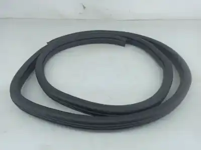 Pièce détachée automobile d'occasion caoutchouc générique pour kia picanto (ja) 1.0 cat références oem iam 83110g6000  