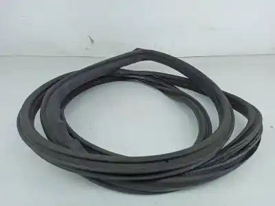 Peça sobressalente para automóvel em segunda mão borracha genérica por bmw 1 (e81) 118 d referências oem iam 7164948  