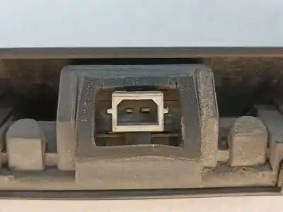 Автозапчасти б/у накладка задней крышки за audi a3 (8l1) 1.9 tdi ссылки oem iam 8d9827574  