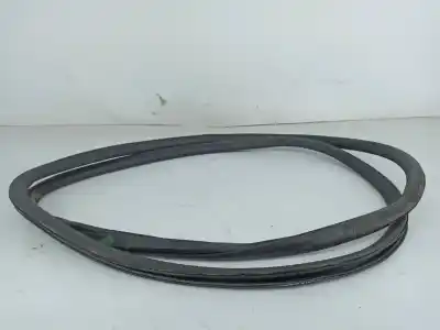 Second-hand car spare part generic rubber for audi a4 avant (8e5) 1.8 20v oem iam references 8e0831721b  