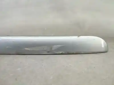 Pièce détachée automobile d'occasion garniture de hayon arrière pour audi a4 b5 avant (8d5) 1.9 tdi références oem iam 8d9827574  