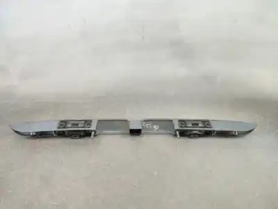 Pièce détachée automobile d'occasion garniture de hayon arrière pour audi a4 b5 avant (8d5) 1.9 tdi références oem iam 8d9827574  