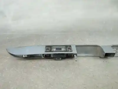 Pièce détachée automobile d'occasion garniture de hayon arrière pour audi a4 b5 avant (8d5) 1.9 tdi références oem iam 8d9827574  