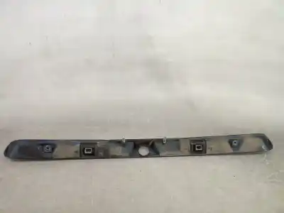 Автозапчастина б/у накладка заднього кришки багажника для audi a4 b5 avant (8d5) 1.6 посилання на oem iam 8d5827576b  