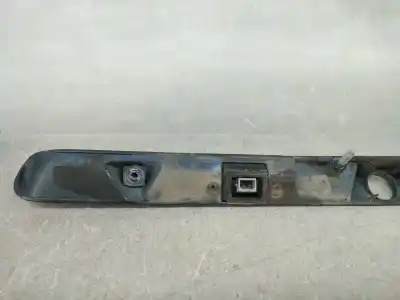 Автозапчастина б/у накладка заднього кришки багажника для audi a4 b5 avant (8d5) 1.6 посилання на oem iam 8d5827576b  