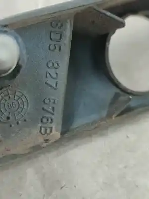 Автозапчастина б/у накладка заднього кришки багажника для audi a4 b5 avant (8d5) 1.6 посилання на oem iam 8d5827576b  