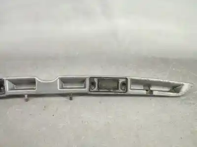 Pezzo di ricambio per auto di seconda mano modanatura portellone posteriore per audi a4 b5 (8d2) 1.9 tdi riferimenti oem iam 8d5827576  