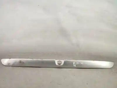 Автозапчасти б/у НАКЛАДКА ЗАДНЕЙ КРЫШКИ за AUDI A3 (8L1)  ссылки OEM IAM 8D9827574  