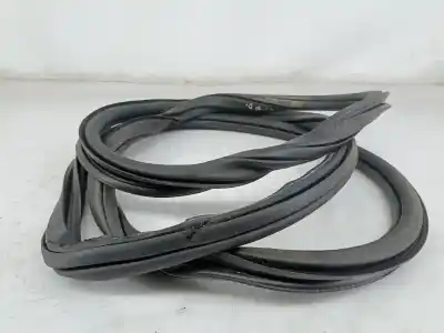 Pezzo di ricambio per auto di seconda mano gomma generica per seat ateca (kh7) 2.0 tdi riferimenti oem iam 575867366p  