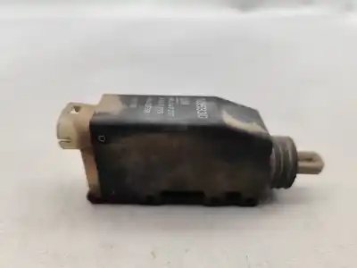 Автозапчастина б/у лівий передній двиг центрального замкування для opel corsa b (s93) 1.5 td (f08. f68. m68) посилання на oem iam 505330  