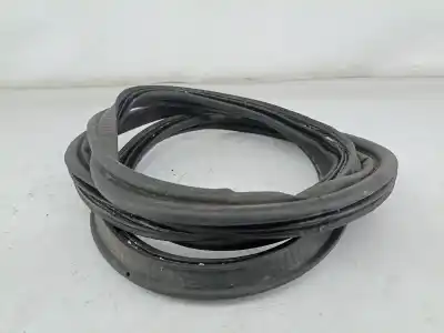 Peça sobressalente para automóvel em segunda mão borracha genérica por audi a5 cabriolet (8f7) 3.0 tdi quattro referências oem iam 8f0827305