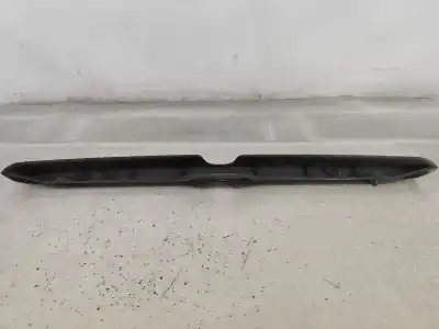 Second-hand car spare part rear tailgate trim for opel kadett e (t85) 1.7 d (c19. d19) oem iam references 90240560  