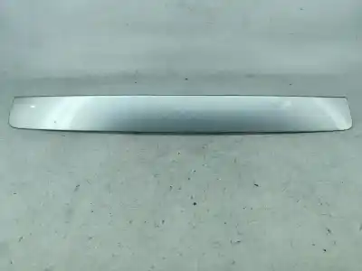 Peça sobressalente para automóvel em segunda mão acabamento porta-malas traseira por mazda 6 hatchback (gg) 2.0 di (gg14) referências oem iam gj6l50811