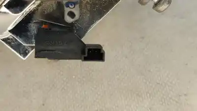 Peça sobressalente para automóvel em segunda mão puxador porta da mala por bmw 1 (e81) gasóleo 2010 3p referências oem iam 5124720093801