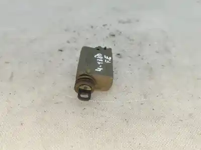 Автозапчастина б/у лівий передній двиг центрального замкування для renault clio ii (bb0/1/2_, cb0/1/2_) 1.2 16v (bb05. bb0w. bb11. bb27. bb2t. bb2u. bb2v. cb05.... gasolina 2002 5p посилання на oem iam   