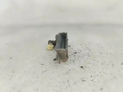 Second-hand car spare part tailgate back door handle for mazda 2 (dy) 1.2 oem iam references   