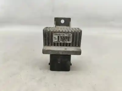 Pezzo di ricambio per auto di seconda mano Relè per RENAULT KANGOO EXPRESS (FW0/1_) 1.5 dCi 75 (FW07 FW10 FW04) Riferimenti OEM IAM 110678071R  