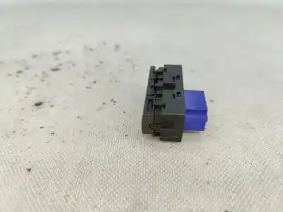 Автозапчастина б/у кнопка esp для peugeot 308 sw ii (lc_, lj_, lr_, lx_, l4_) 1.6 hdi / bluehdi 115 (lcbhxm lcbhxt) посилання на oem iam 98033305zd  