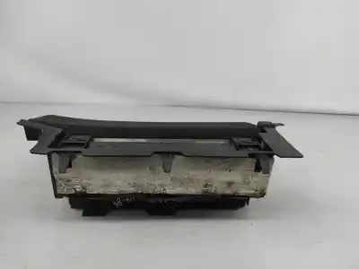 Second-hand car spare part glove box handle for bmw 3 (e46) 320 d oem iam references 51168196111  