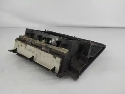 Second-hand car spare part glove box handle for bmw 3 (e46) 320 d oem iam references 51168196111  