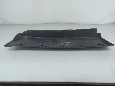 Автозапчастина б/у молдинг для renault kangoo express (fc0/1_) 1.5 dci (fc1e) посилання на oem iam   