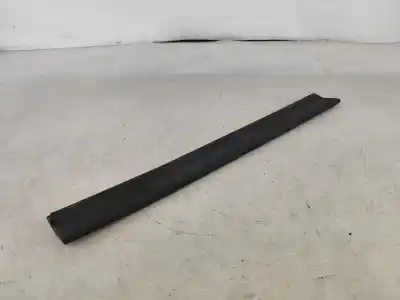 Peça sobressalente para automóvel em segunda mão moldagem por fiat uno (146) 1.0 i.e. pink / 45 i.e. referências oem iam   