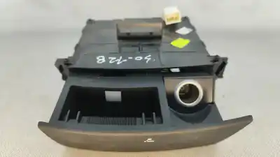 Peça sobressalente para automóvel em segunda mão cinzeiro por kia ceed sw (ed) 1.4 referências oem iam 845501h100  