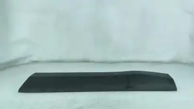 Pièce détachée automobile d'occasion ENJOLIVEUR pour PEUGEOT 3008 II (M_) 1.2 THP/ PureTech 130 (MRHNSM. MRHNSU. MRHNSJ. MRHNYW.... Gasolina 2021 5P Références OEM IAM 9811404077  