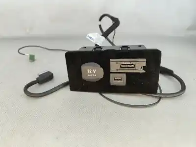 İkinci el araba yedek parçası usb konnektörü için mercedes-benz cls (c218) cls 63 amg (218.374) gasolina 2011 4p oem iam referansları a2188201915