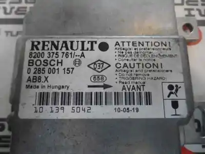 Pezzo di ricambio per auto di seconda mano centralina airbag per renault clio ii fase i (b/cbo) 1.2 riferimenti oem iam 0 285 001 157  2000