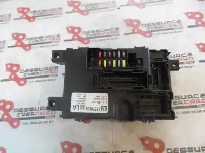 Peça sobressalente para automóvel em segunda mão Caixa De Fusíveis E Relés por OPEL CORSA D CorsaVan Referências OEM IAM 28140881  2008