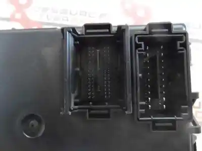Peça sobressalente para automóvel em segunda mão caixa de fusíveis e relés por opel corsa d corsavan referências oem iam 28140881  2008